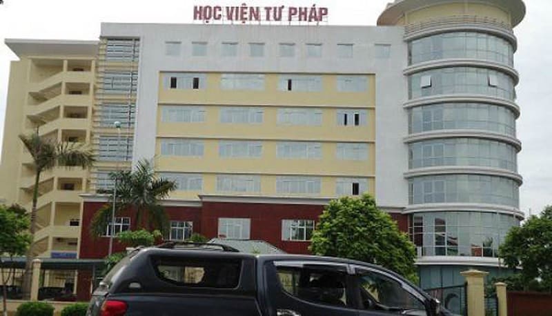 Học viện Tư pháp Việt Nam, được thành lập năm 2004