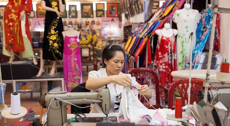 Chuẩn bị đầy đủ giấy tờ để hoàn thiện hồ sơ đăng ký hộ kinh doanh