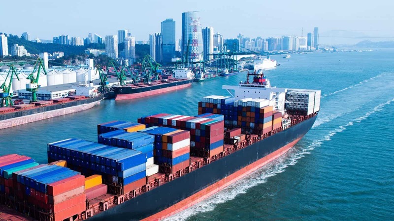Người phải đóng thuế xuất nhập khẩu được quy định cụ thể trong Luật