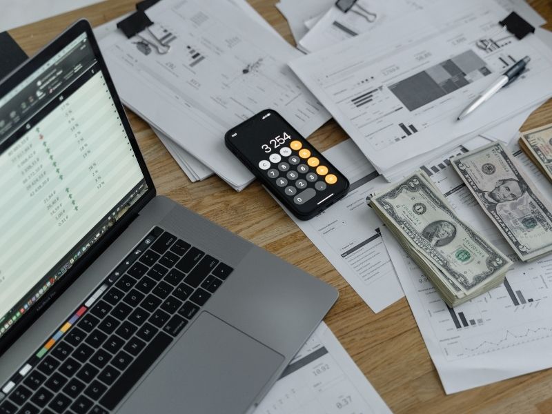Hệ số lương cơ bản là lương tối thiểu cố định, không gồm phụ cấp