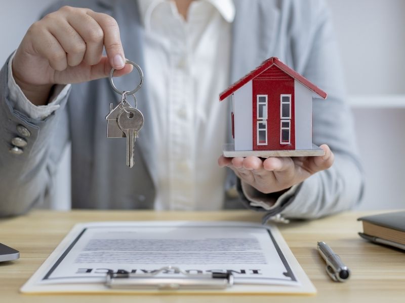 Hợp đồng xây dựng xét theo loại công việc và tính chất thực hiện