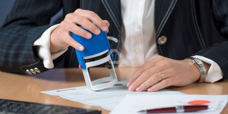 Công chứng xác nhận tính xác thực và hợp pháp của giấy tờ pháp lý
