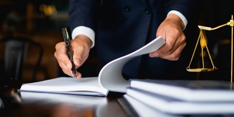 Cá nhân cần hoàn thiện toàn bộ hồ sơ và nộp tại Sở Tư pháp