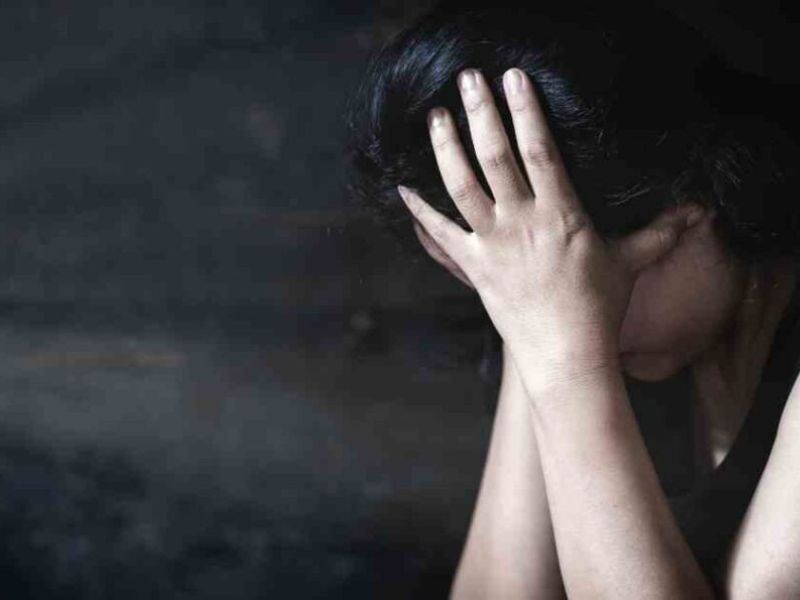 Tội phạm hiếp dâm gồm cả hành vi sử dụng dụng cụ tình dục ép nạn nhân