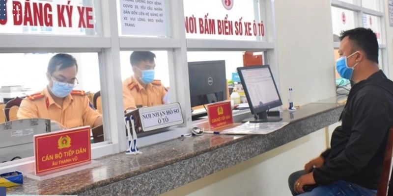 Không làm thủ tục đăng ký sang tên bị xử phạt hành chính