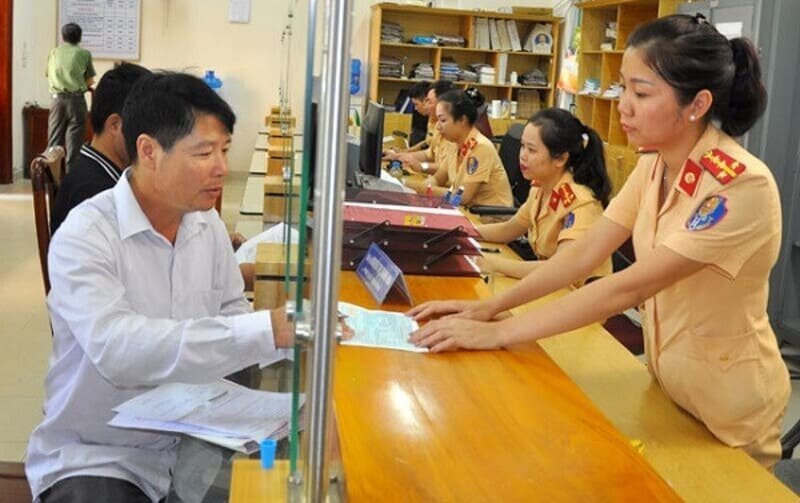 Nộp phạt vi phạm giao thông trễ hạn 1 năm dẫn đến các hậu quả pháp lý nghiêm trọng