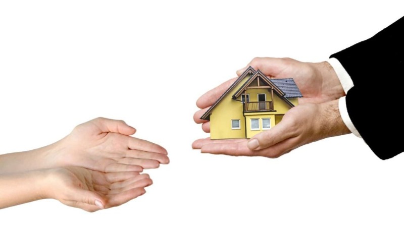 Cho tặng đất là hành vi một bên tự nguyện chuyển giao quyền sử dụng đất cho bên khác