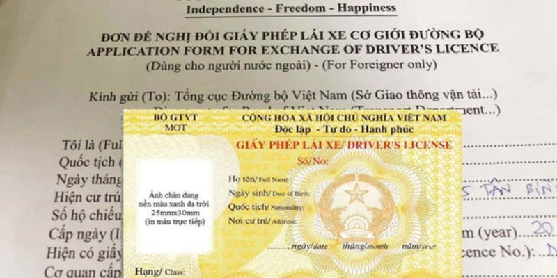 Cấp lại giấy phép lái xe mới cho người dân