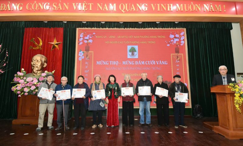 Lễ thượng thọ dành cho các cụ từ 80 tuổi đổ lên