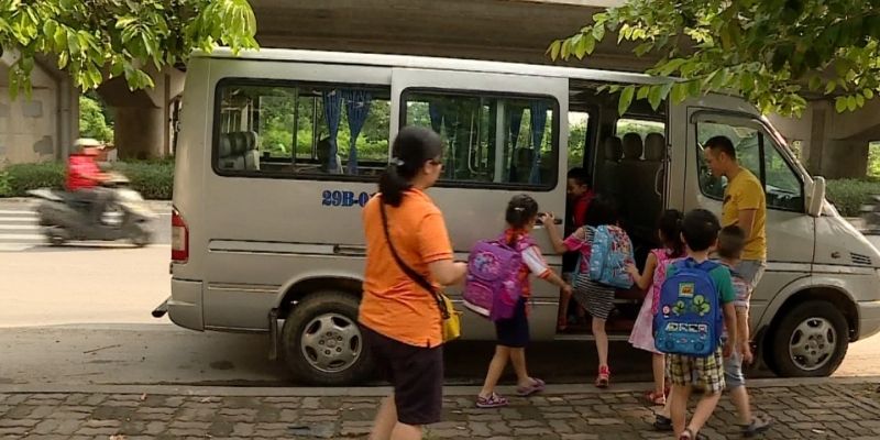 Điều kiện đối với xe ô tô kinh doanh vận tải chở trẻ em mầm non, học sinh