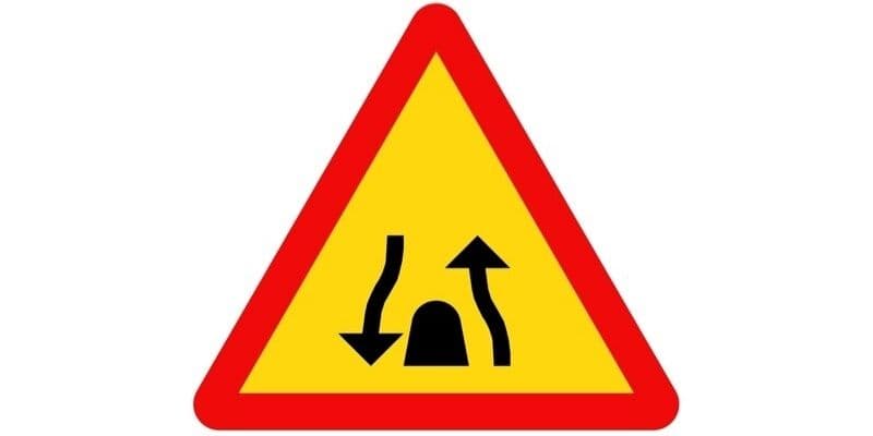 Biển báo hiệu kết thúc đường đôi