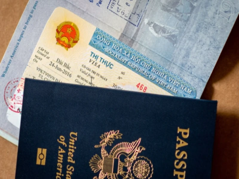 Phân biệt giữa visa (thị thực) với hộ chiếu (passport)
