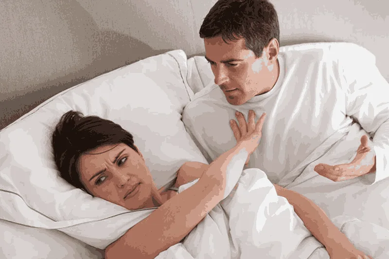 Biểu hiện đáng ngờ của ngoại hình tư tưởng