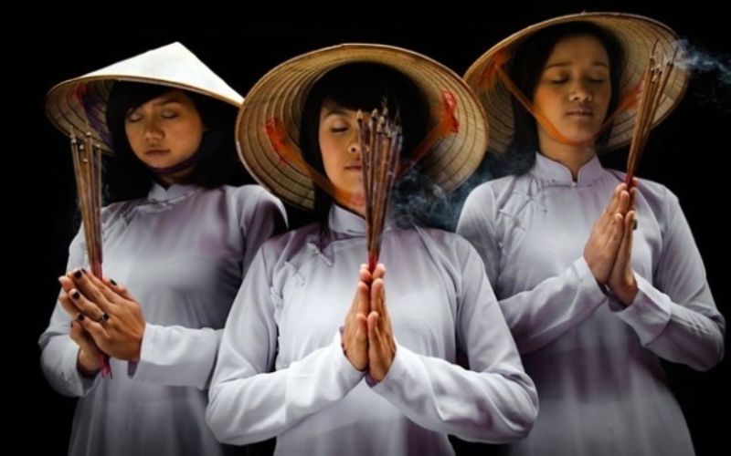 Tín ngưỡng có vai trò quan trọng đối với người Việt Nam 