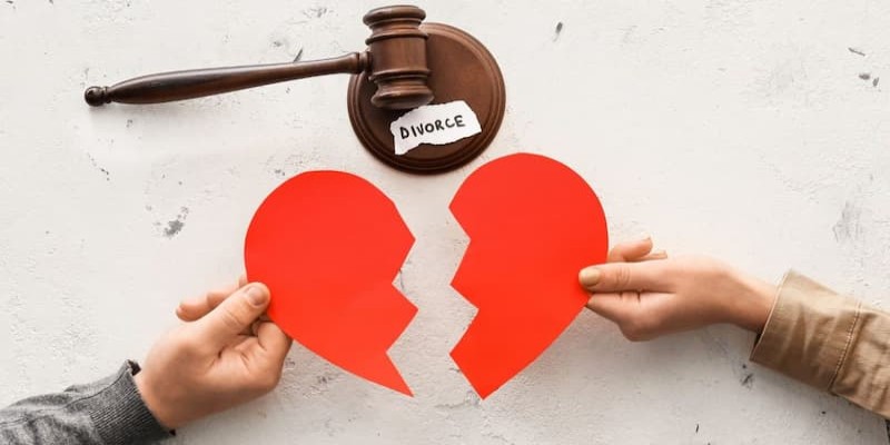 Pháp luật cấm người đang có vợ/chồng mà kết hôn hay chung sống như vợ chồng với người khác