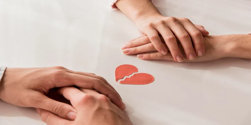 Con dưới 12 tháng tuổi, người chồng không có quyền yêu cầu ly hôn theo pháp luật