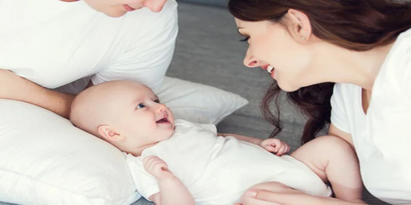 Trẻ dưới 12 tháng tuổi chưa nhận thức rõ nên phụ huynh cần lưu ý