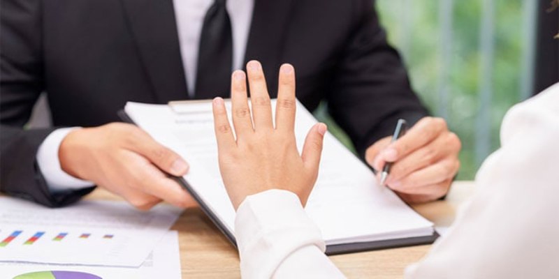 Các giao dịch vô hiệu không làm phát sinh quyền