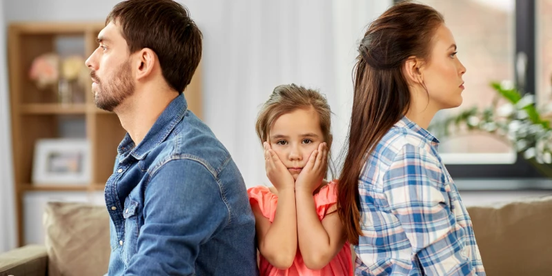 Lưu ý trẻ em từ đủ 7 tuổi trở lên có quyền được Tòa án lắng nghe nguyện vọng