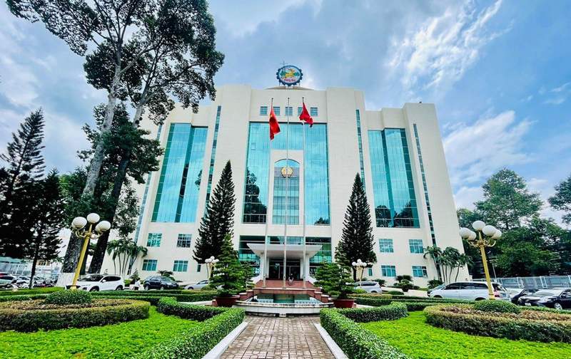 Chức năng của đảng ủy dưới góc nhìn pháp luật và quản lý