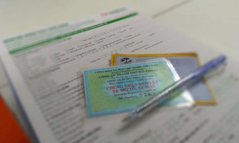 Hồ sơ cần chuẩn bị khi sang tên xe máy cho người thân