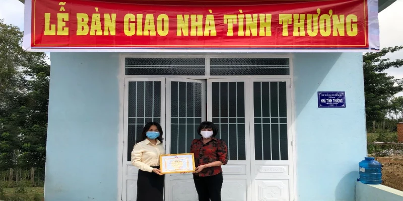 Không nên mặc định cứ là nhà tình nghĩa thì thuộc nhóm tài sản không được mua bán