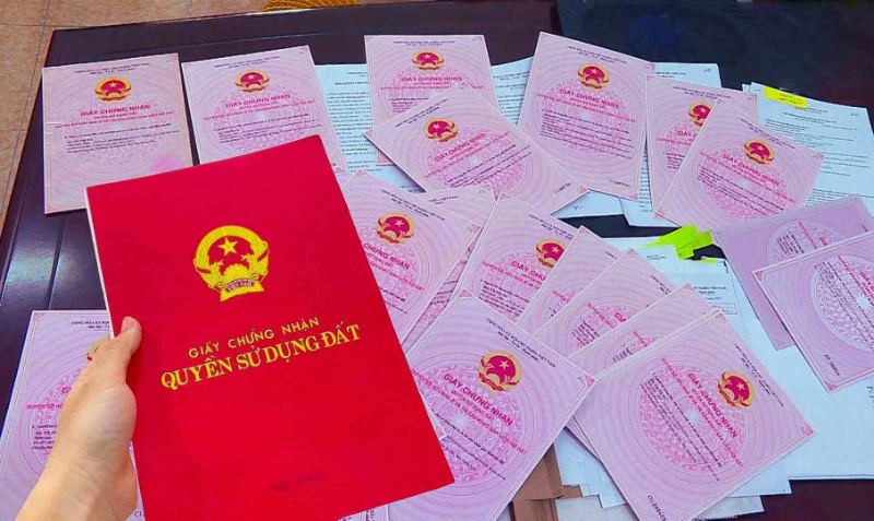 Luôn chú ý đất này có làm được sổ không